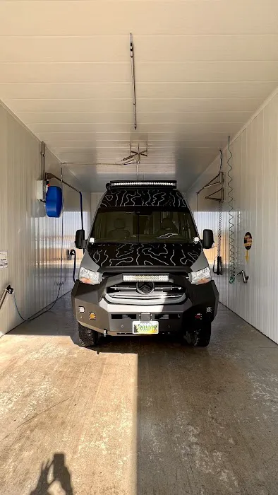 Whistle Express Car Wash Picture 9