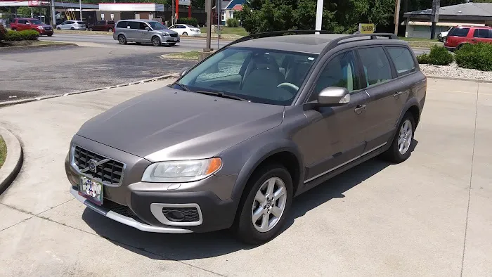 Zips Car Wash Picture 4