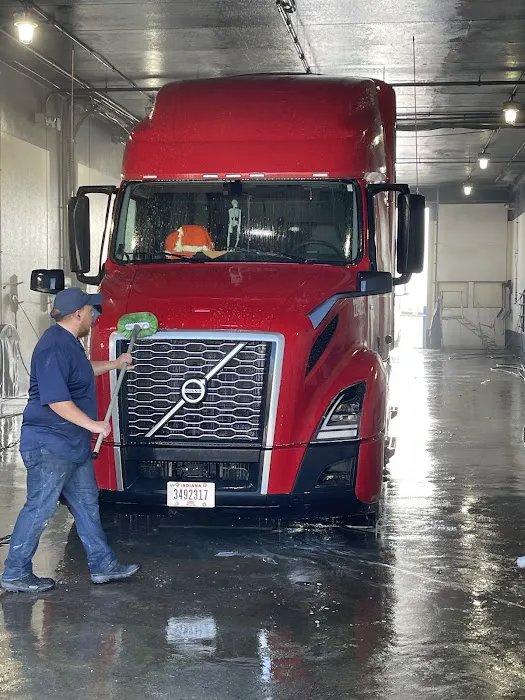 Blue Beacon Truck Wash of Glendale, KY Picture 7