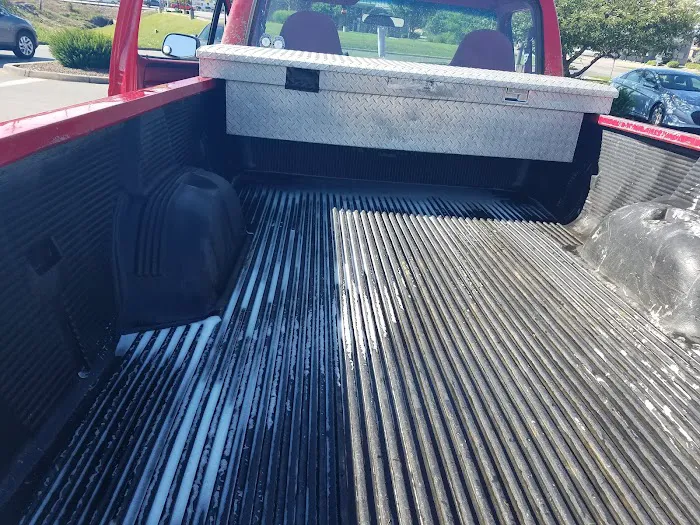 Moby's Auto Spa Picture 6