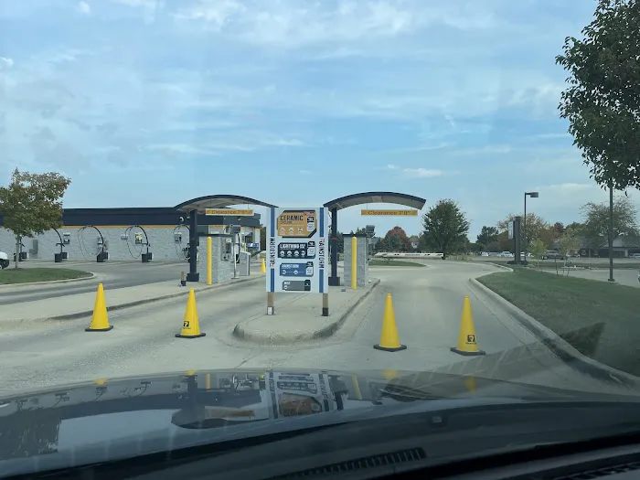Rainstorm Car Wash Picture 9