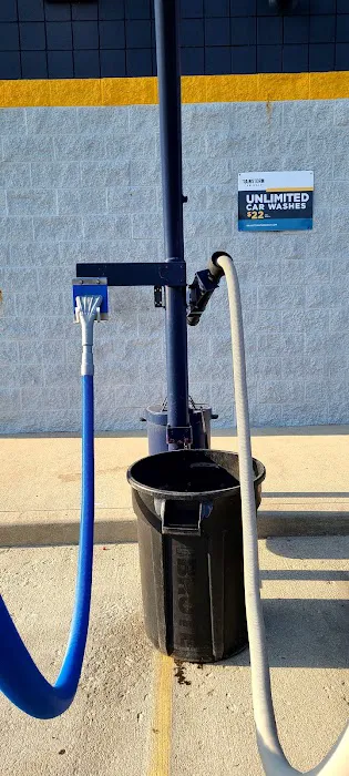 Rainstorm Car Wash Picture 8