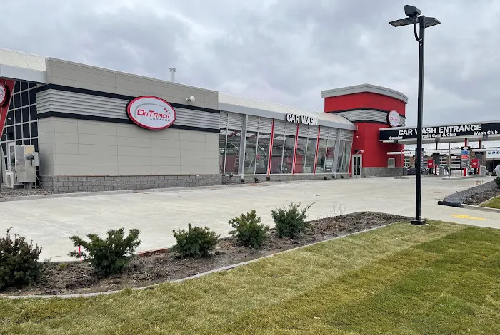 On Track Car Wash Picture 5