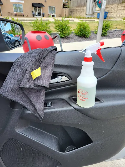 On Track Car Wash Picture 9