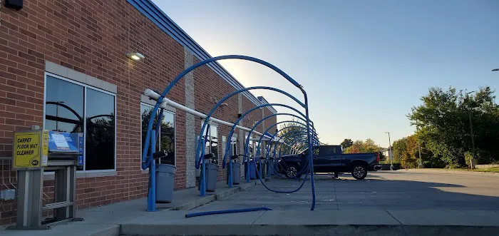 Rainstorm Car Wash Picture 3