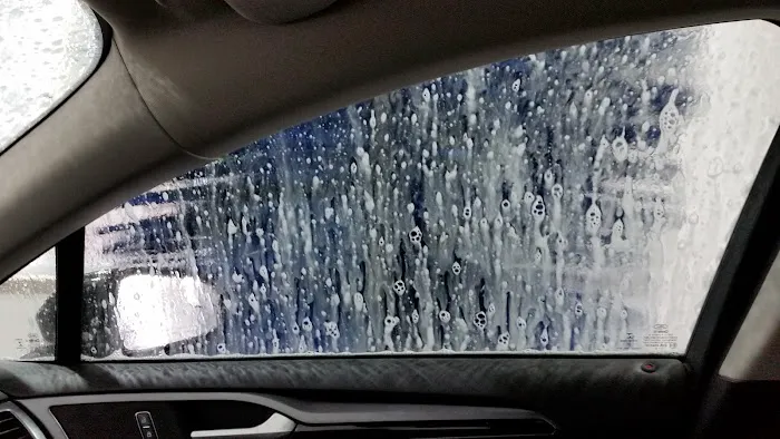 Rainstorm Car Wash Picture 9