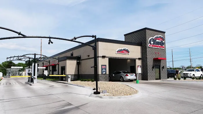 Club Car Wash Picture 1