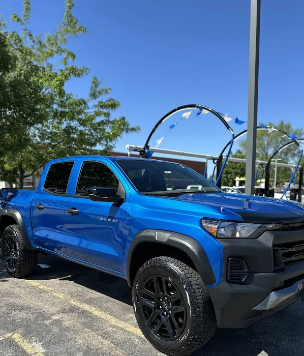 WashCove Car Wash Picture 1