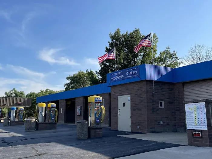 StarWash Car Wash Picture 1