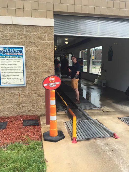 Rainstorm Car Wash Picture 5