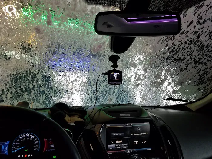 Rainstorm Car Wash Picture 9