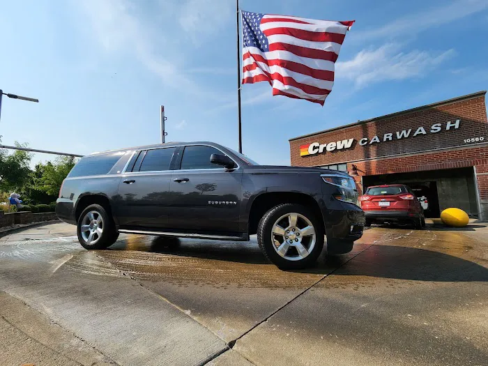 Crew Carwash Picture 3