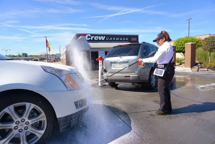 Crew Carwash Picture 3