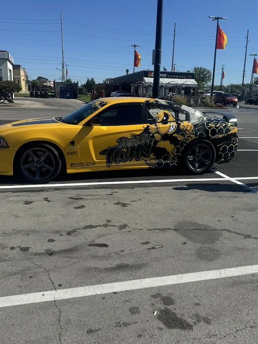 Crew Carwash Picture 9
