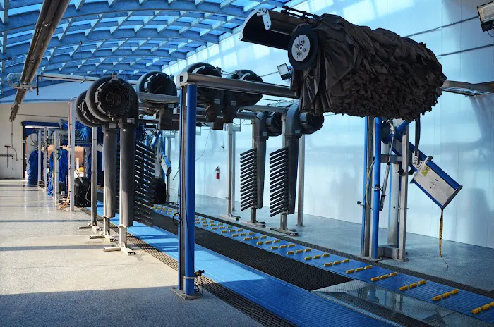 Key Car Wash Picture 5