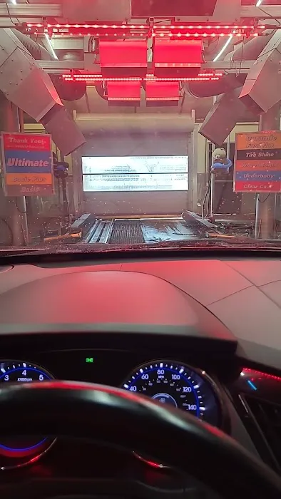 Crew Carwash Picture 3