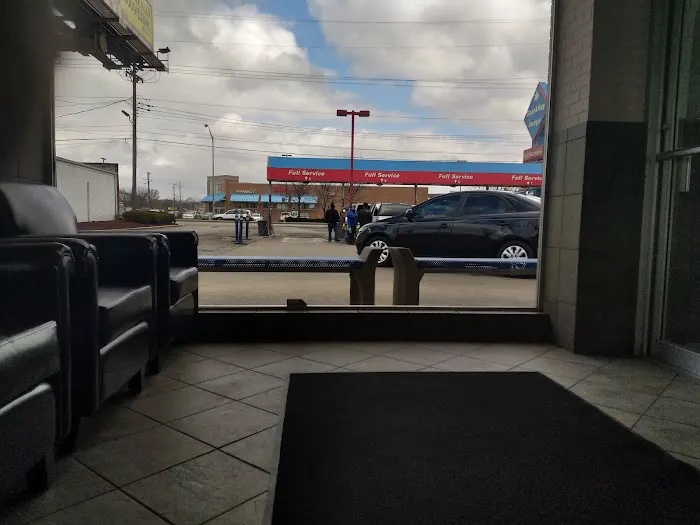 Sparkling Image Car Wash Picture 10