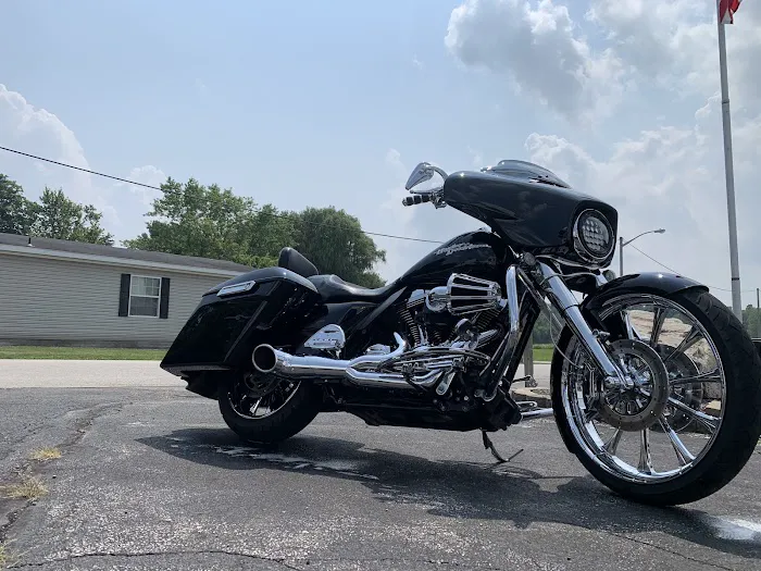 R&T HAND CAR WASH LLC Picture 3