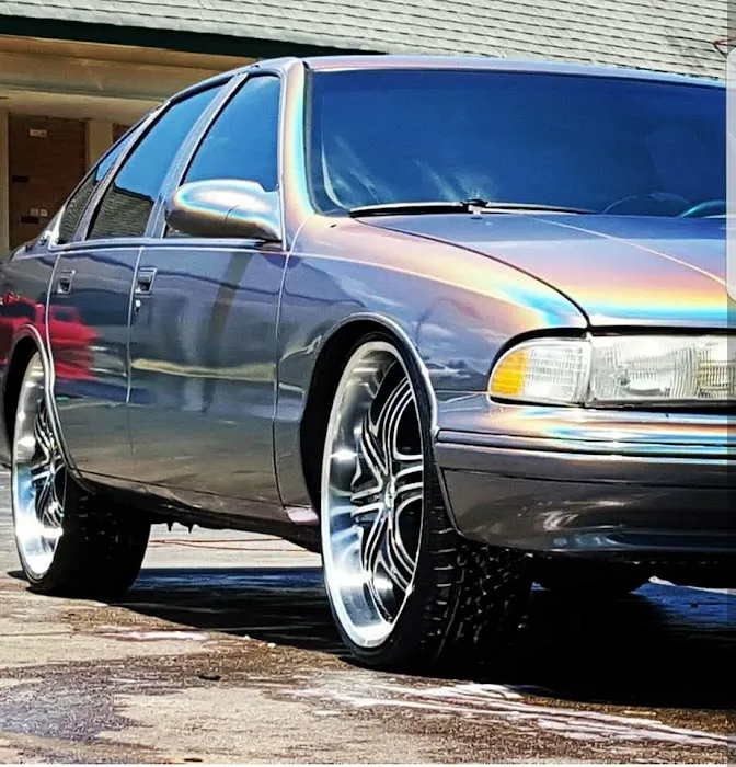 R&T HAND CAR WASH LLC Picture 4