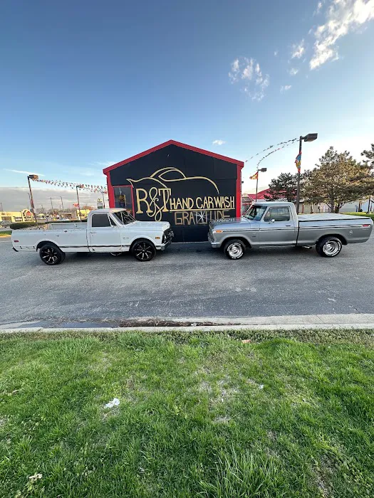 R&T HAND CAR WASH LLC Picture 10