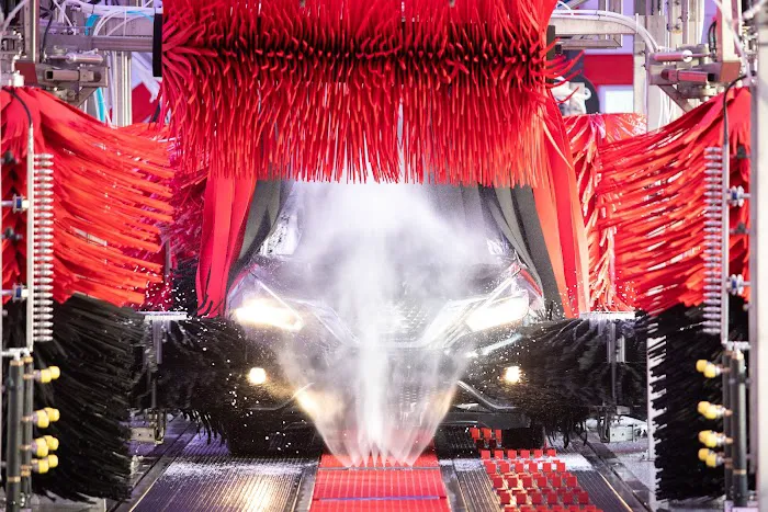 Kopetsky Auto Wash Picture 3