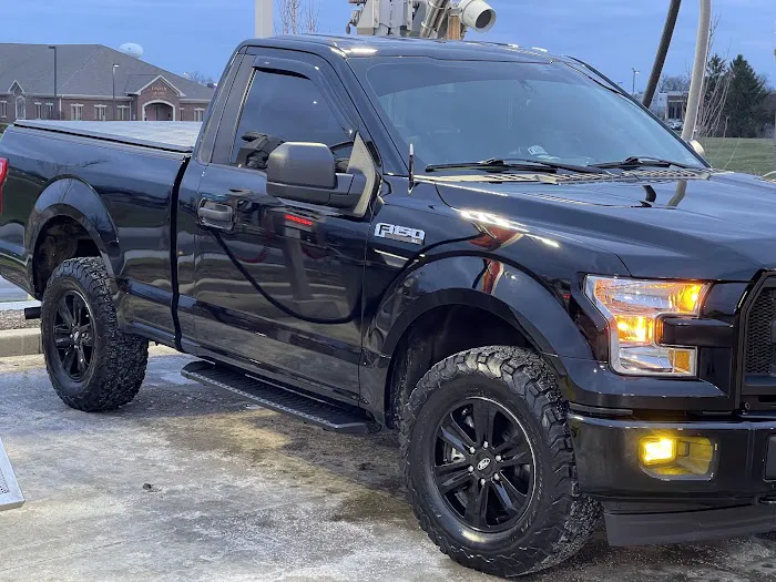 Crew Carwash Picture 2