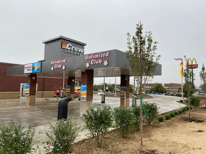 Crew Carwash Picture 8