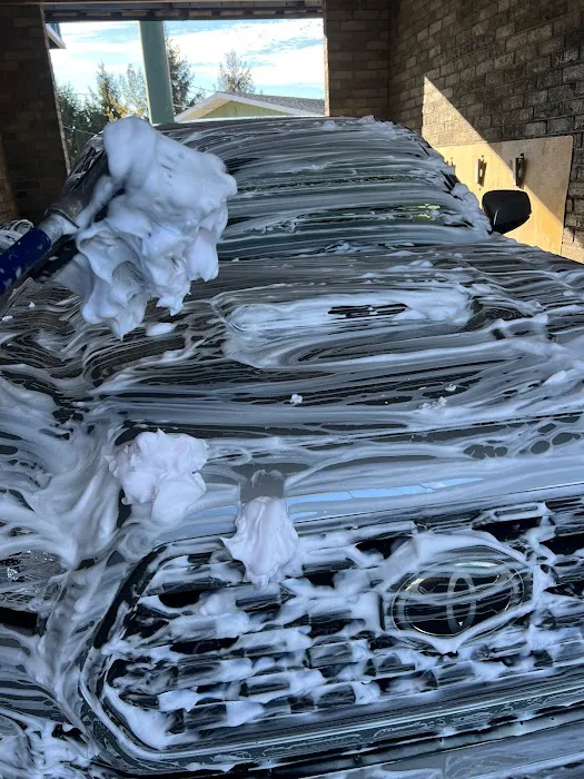 Pristine Car Wash Picture 2