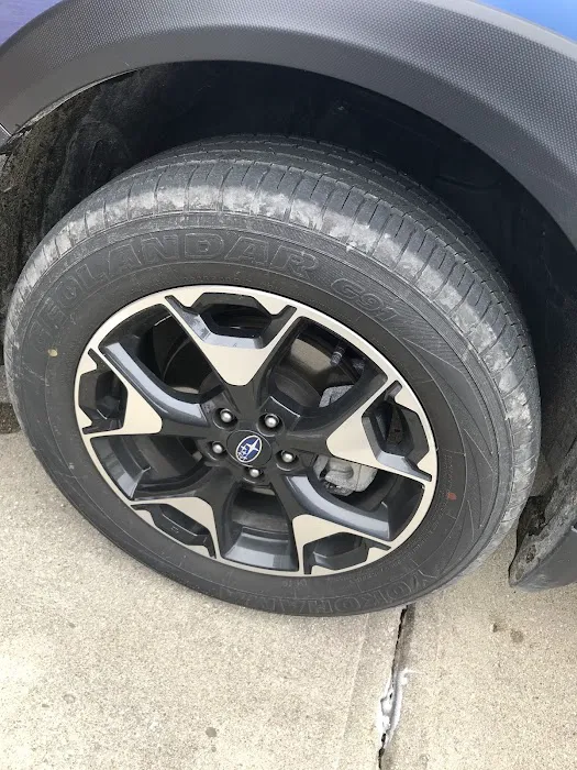 Clean-N-Go Car Wash Picture 6