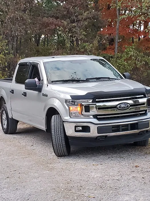 Clean-N-Go Car Wash Picture 5