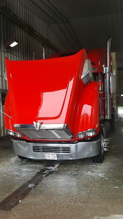 First Class Truck Wash Picture 6