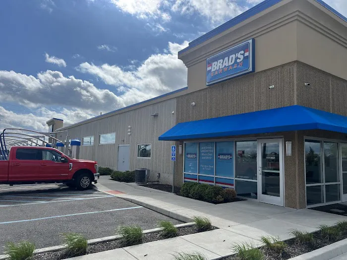 Brad's Car Wash Franklin Picture 1