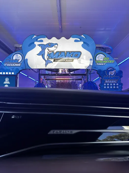 Express Car Wash Picture 8