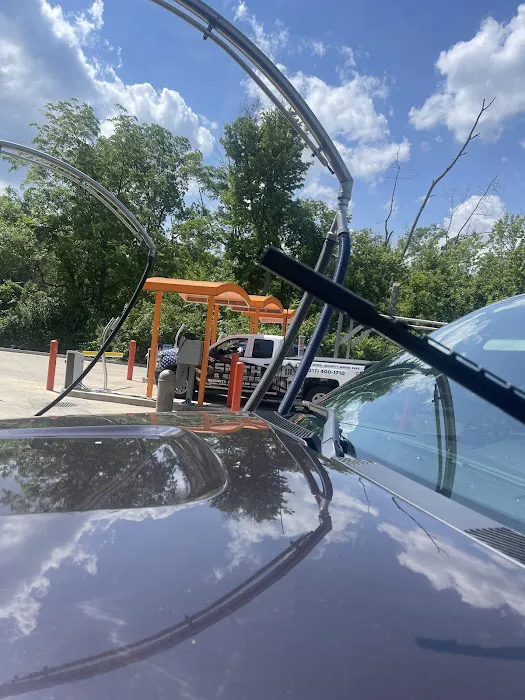 Royal Splash Car Wash Picture 6