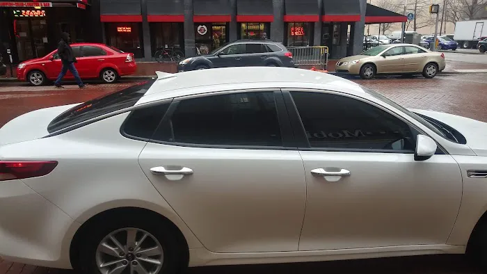 Indy Spotless Auto & Pet Wash Picture 1