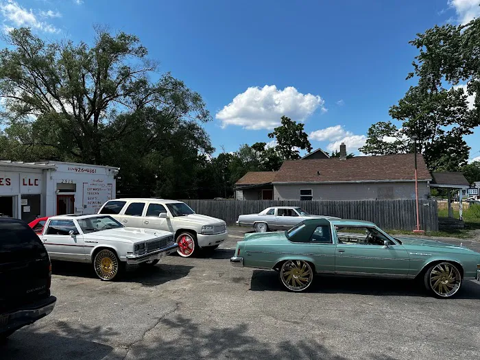 Brothers Hand Carwash & Tires Picture 3