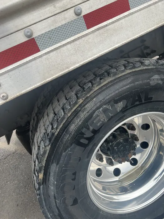 Truck Wash of Arkansas Picture 4