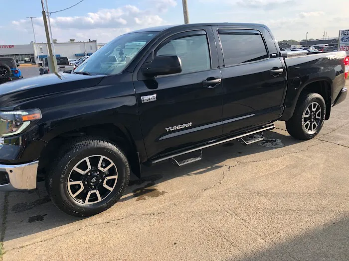 Hill carwash and detail Picture 9