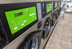 Bud's Car Wash and Laundry photo 4