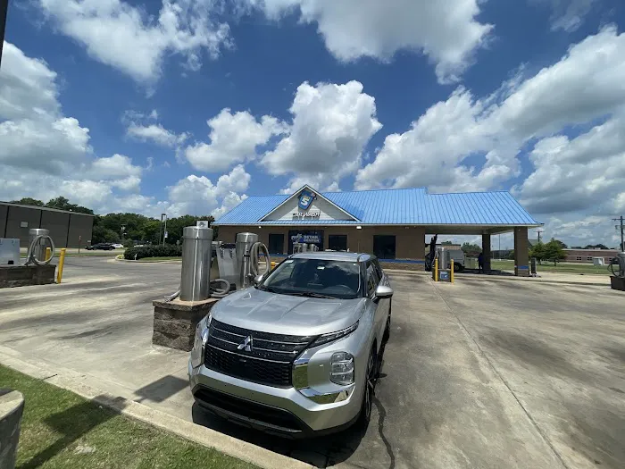 Take 5 Car Wash Picture 5