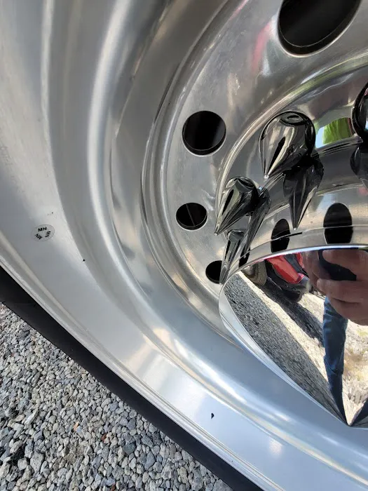 Pride Truck Wash - Franklin Picture 5