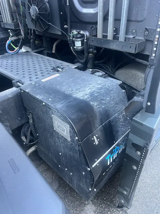 Pride Truck Wash - Franklin Picture 8