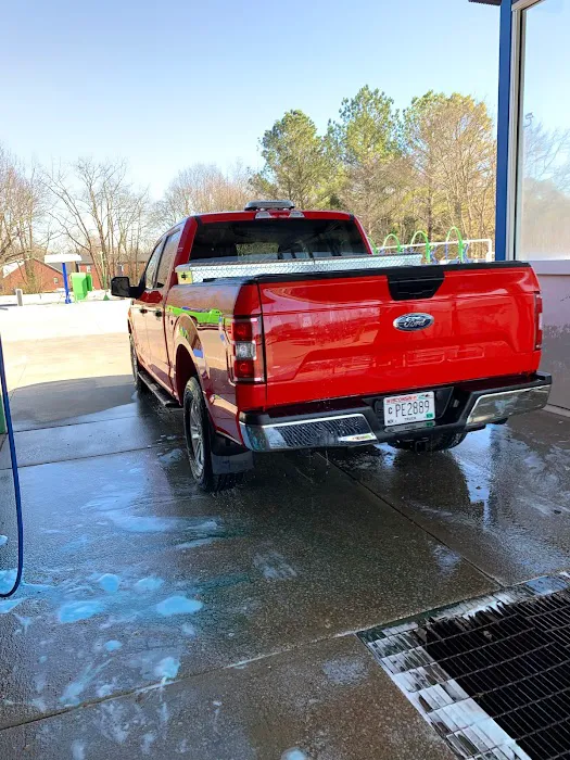 Soap My Ride Car Wash Picture 9