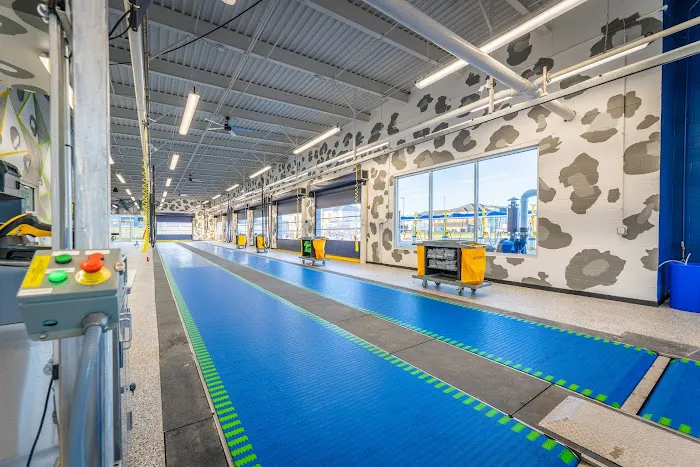 Super Interior Express Picture 10