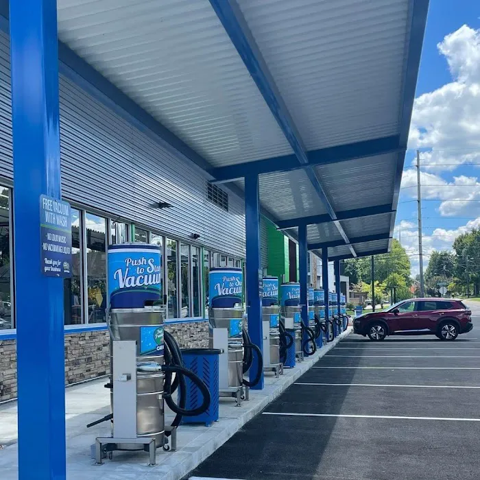 Fast Freddy’s Car Wash Picture 3