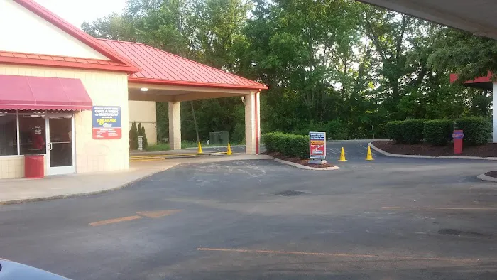 Speedwash Car Wash Picture 1