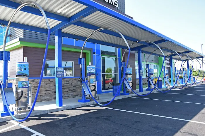 Fast Freddy’s Car Wash Picture 3