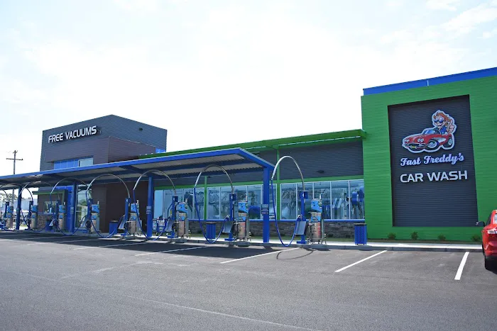 Fast Freddy’s Car Wash Picture 1