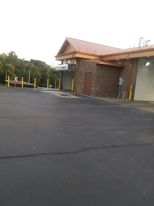 Jacobi's Car Wash Picture 1