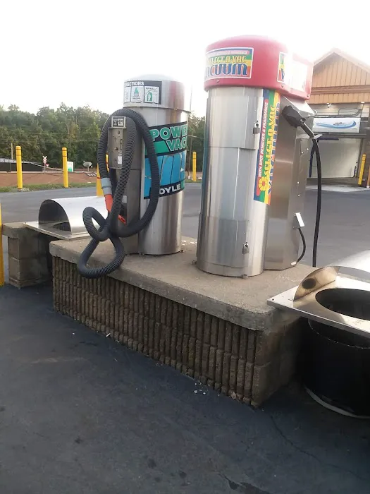 Jacobi's Car Wash Picture 4